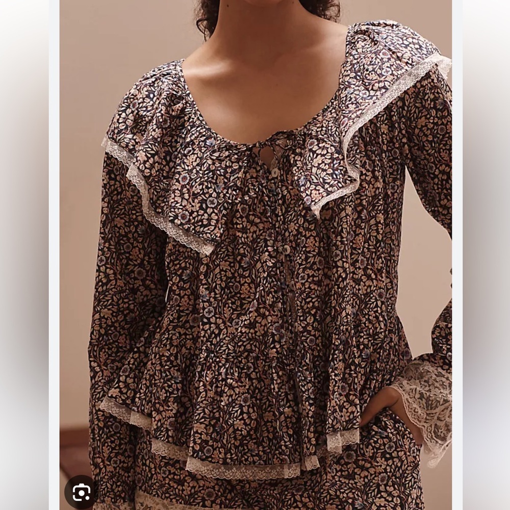 Anthropologie Floral Ruffle Blouse - Black and White